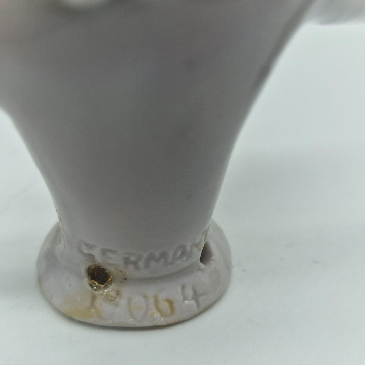 Antyczna niemiecka półlaleczka z porcelany, ok. 1910