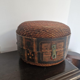 Cesta Chinesa Vintage de Bambu Lacado - 45cm