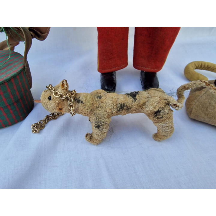 Brinquedo espanhol anos 30: Cão mensageiro de hotel