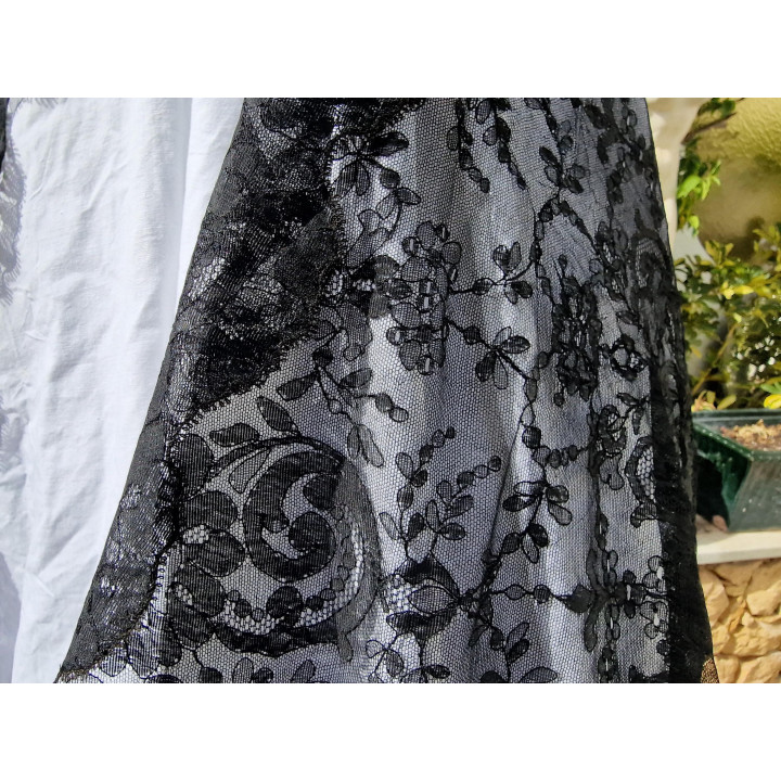 Vintage Spaanse Mantilla 1960 | Zwart Kant 220x100 cm