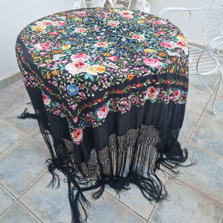 Autentyczny Jedwabny Manton de Manila - Lata 50.