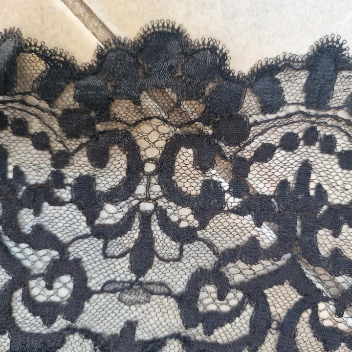 Mantilla Española de Toalla Vintage (1930-1950) | Seda y Viscosa