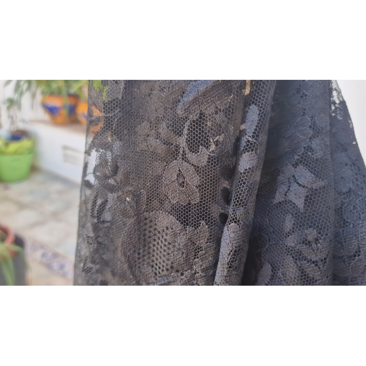 Mantille Espagnole Vintage 1970 - Grande Dentelle Noire 120x255