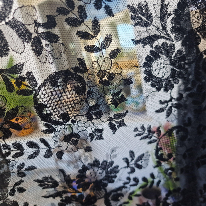 Vintage Spanische Mantilla 1970er - Große schwarze Spitze
