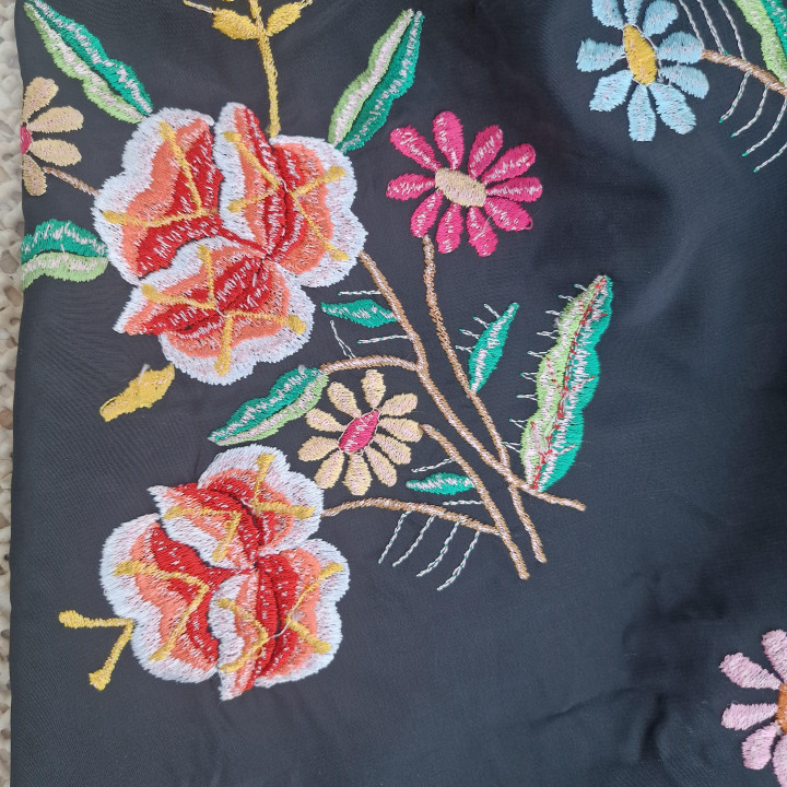 Scialle di Manila Vintage 1940-1950 - Viscosa Nera 110x110cm