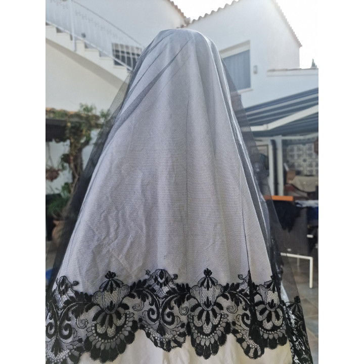 Mantilha Espanhola Vintage Anos 60 | Renda Preta
