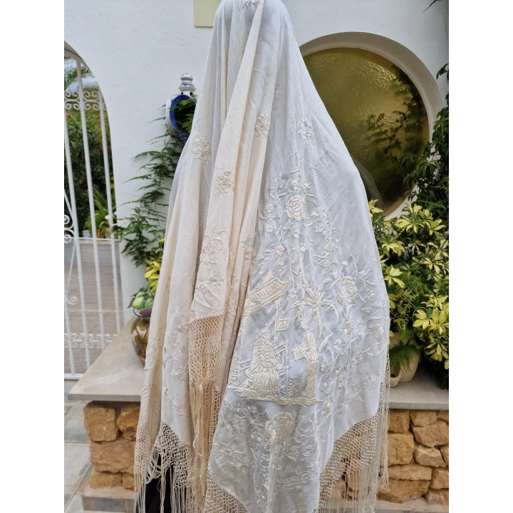 Châle de Manille Ancien XIXe Siècle - Soie Brodée