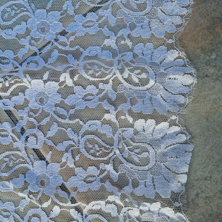Vintage Spanische Mantilla 80er Jahre Weiß | Spitze