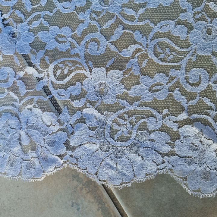 Mantille Espagnole Vintage Années 80 Blanche | Dentelle