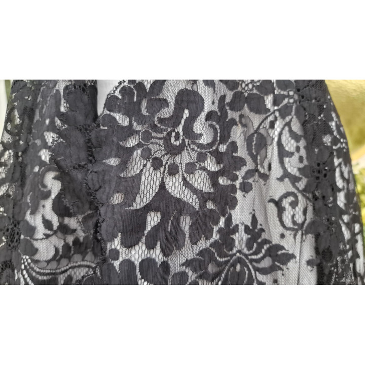 Spanische Mantilla aus schwarzer Spitze (1960er) - 150x225 cm