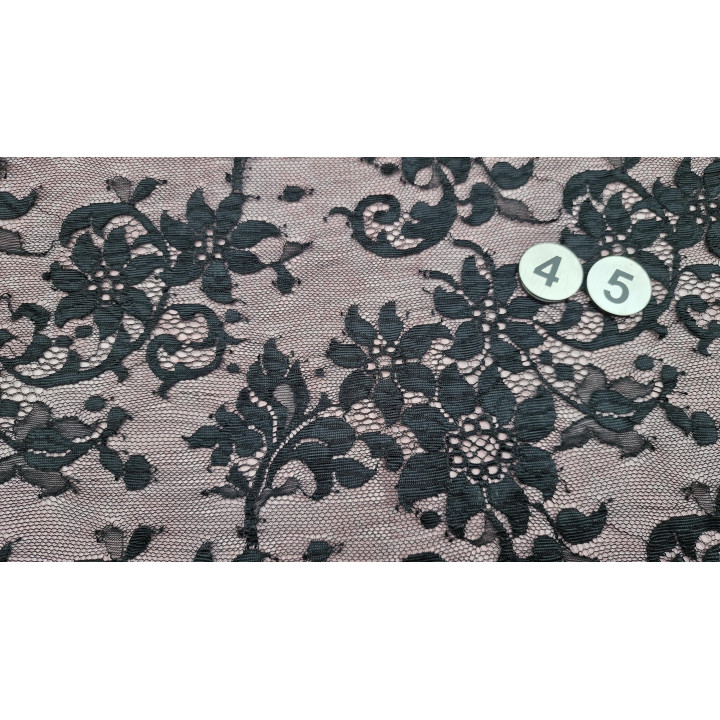 Spanische Mantilla aus schwarzer Spitze (1960er) - 150x225 cm