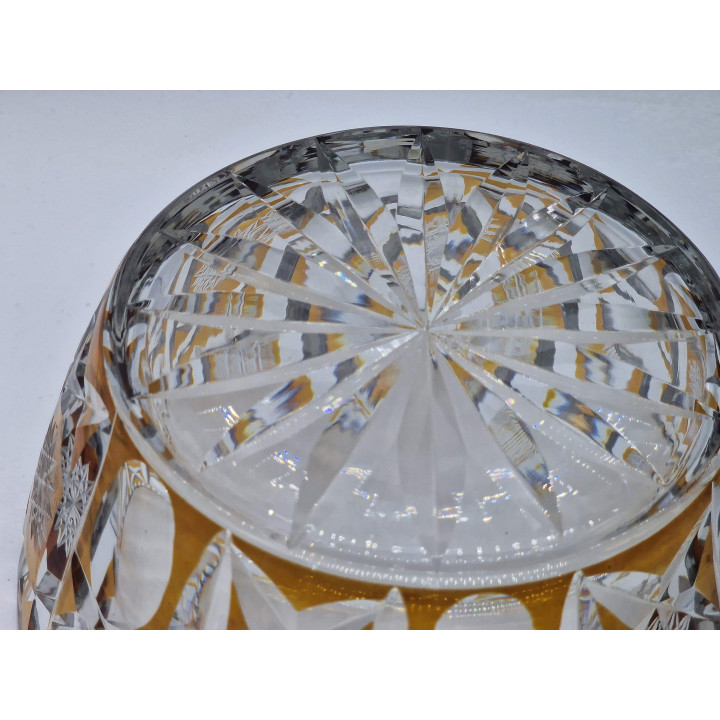 Saladeira de Cristal da Boêmia Âmbar Lapidado 21cm