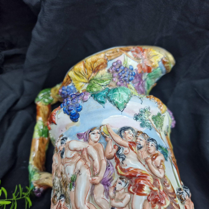 Pichet Capodimonte des années 1940 (à restaurer)