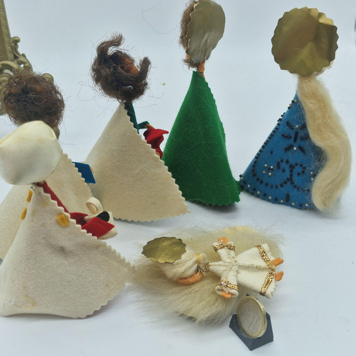 Conjunto de 6 figuras de fieltro Natividad años 60