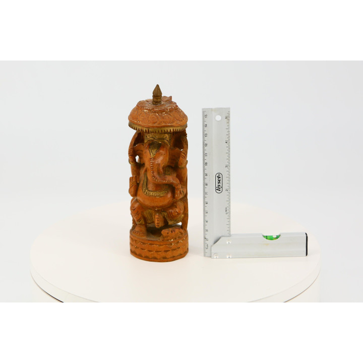 Ręcznie rzeźbiona drewniana figura Ganeśa 18cm