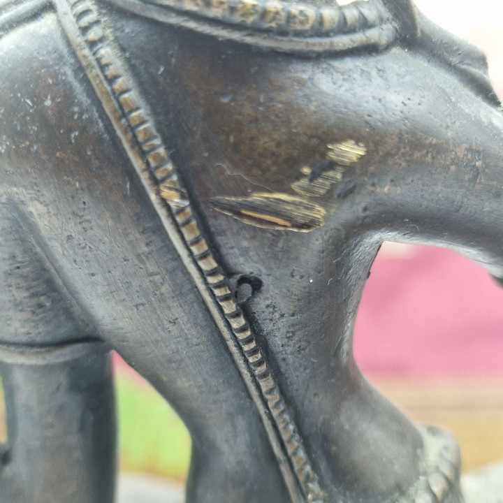Statua Simhanada Lokeshvara z brązu - 23 cm