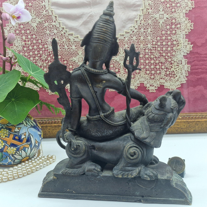 Simhanada Lokeshvara Bronze Statue - 23 cm
