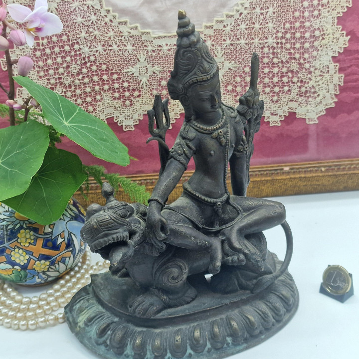 Statue Simhanada Lokeshvara en Bronze - 23 cm