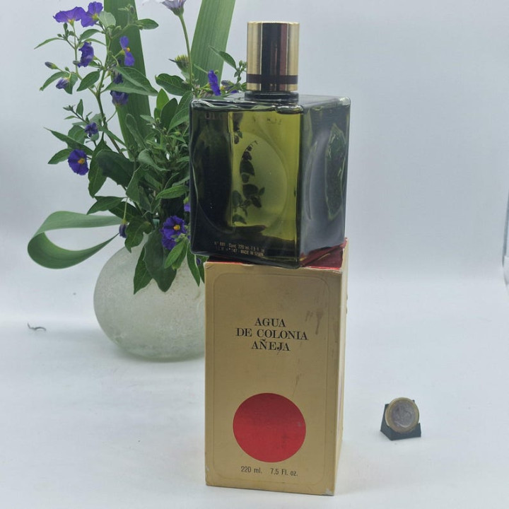 Agua de Colonia Añeja Perfumería Gal 220ml - Vintage Colección