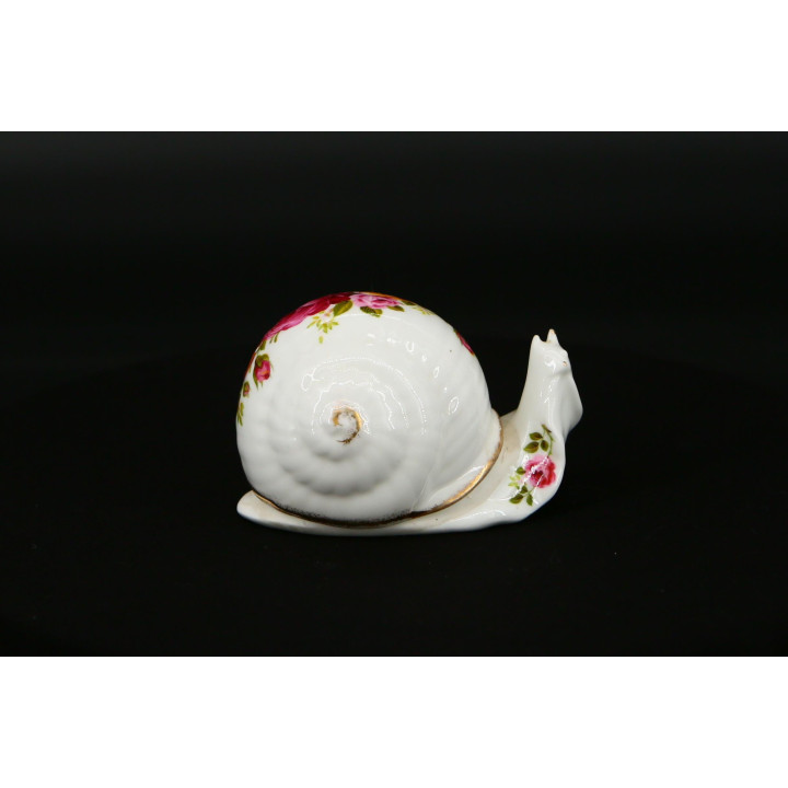 Royal Albert Cottage Rose Snail Porcelain Trinket Box