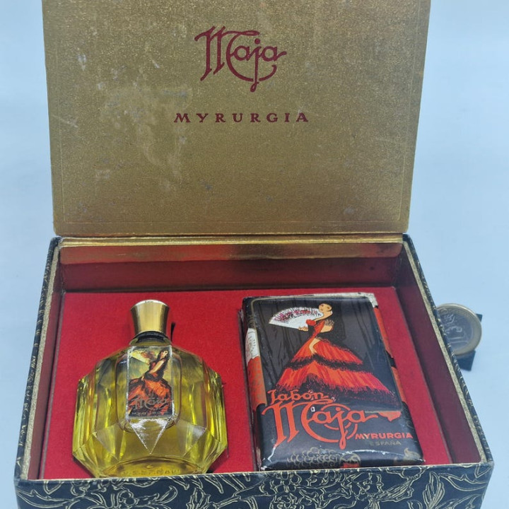 Винтажный набор Maja Myrurgia: Духи и Мыло (1960-е)