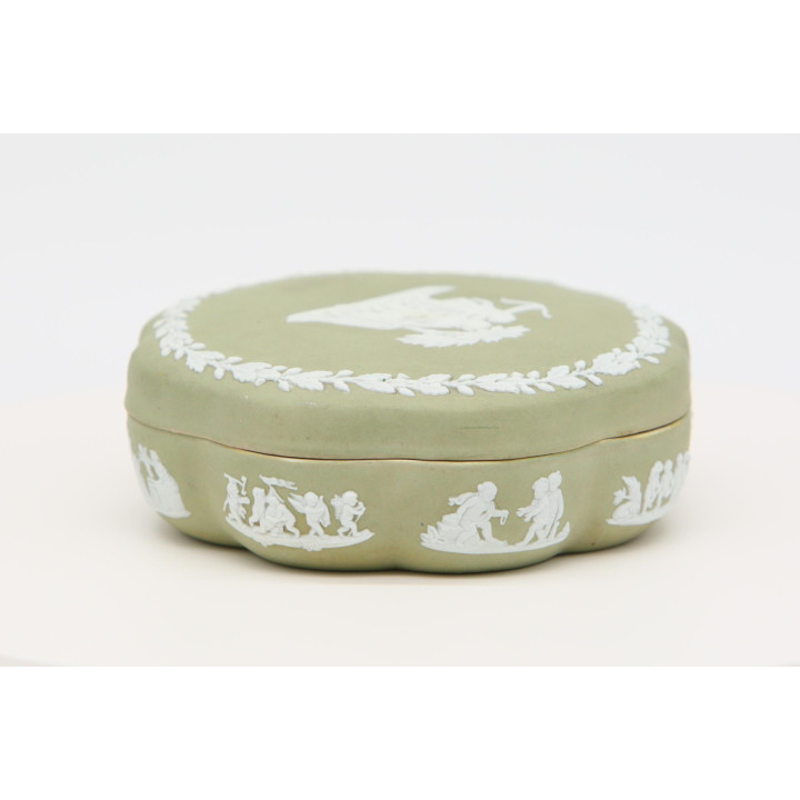 Фарфоровая шкатулка Jasperware XIX века - Шалфейный зеленый
