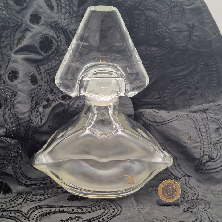Frasco Perfume Salvador Dalí Edição Limitada 1983, Escultura Lábios Cristal Lalique, Vidrio Artístico Surrealista Assinado, Peç…