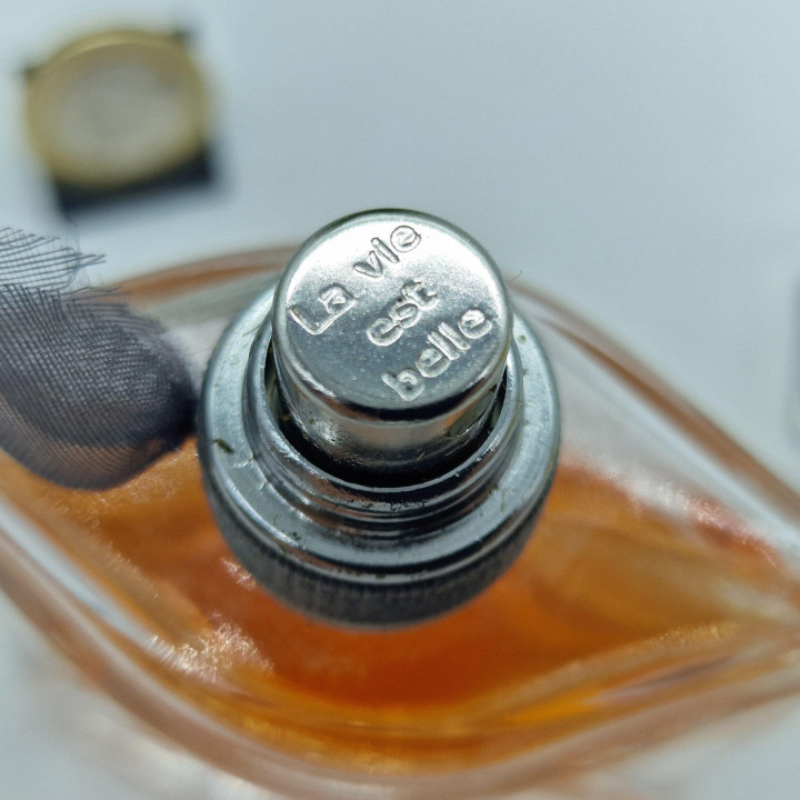 Lancome La Vie Est Belle Eau de Parfum 30ml Bottle 残量70% - Vintage 2019 フランス製ヴィンテージ香水 EDP コレクション用 箱なし
