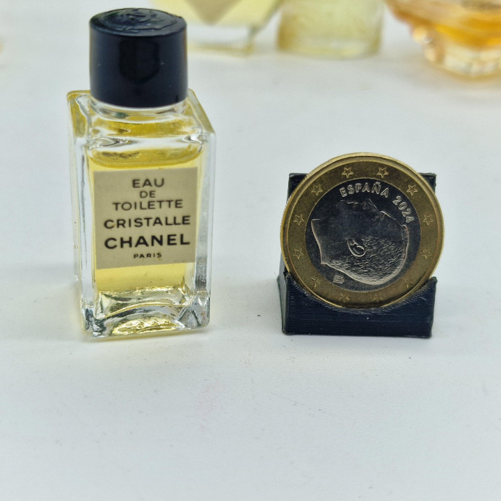 Lotto di 10 Profumi Miniatura Vintage - Chanel Cristalle, Armani 1982, Lancome Tresor, Givenchy Organza, Mini Flaconi da Collez…