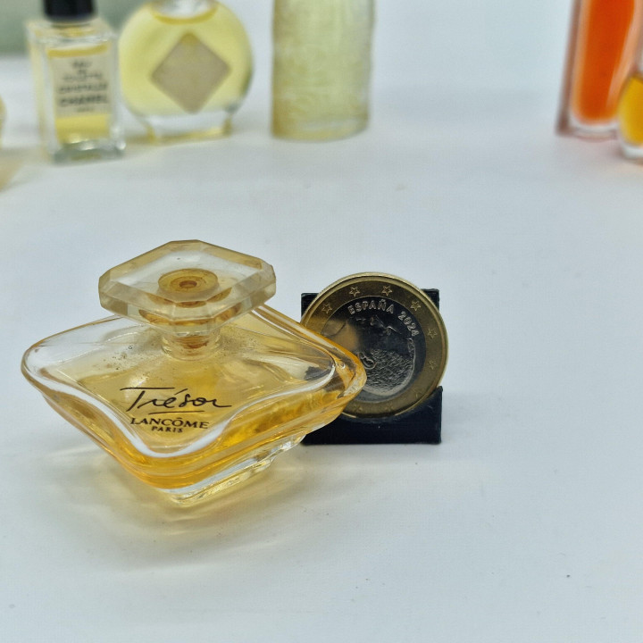 Набор 10 винтажных миниатюр духов - Chanel Cristalle, Armani 1982, Lancome Tresor, Givenchy Organza, коллекционные мини флаконы