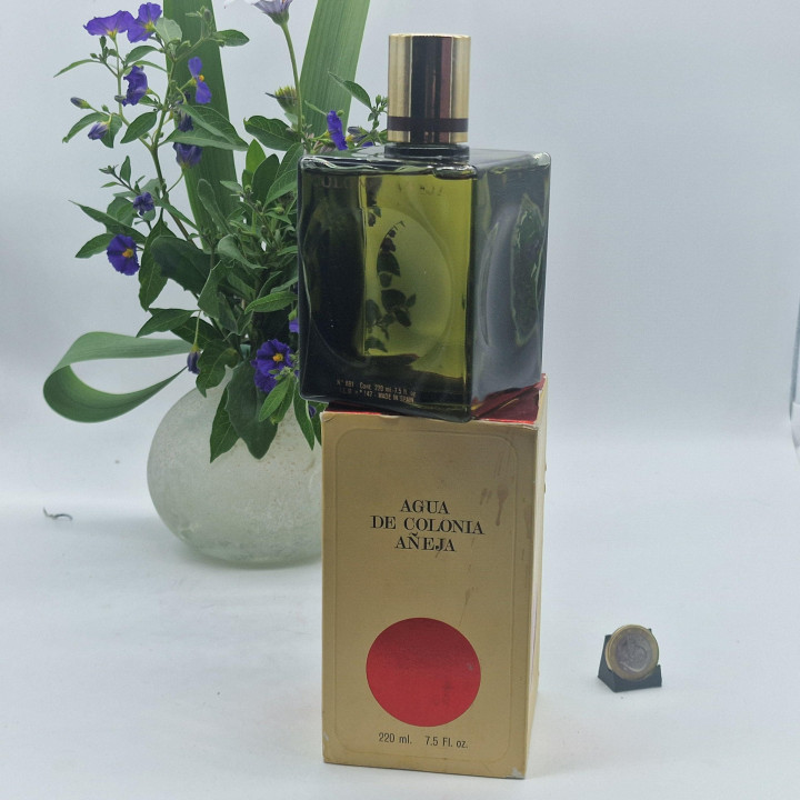 Vintage Agua de Colonia Añeja Perfumería Gal 220ml Madrid