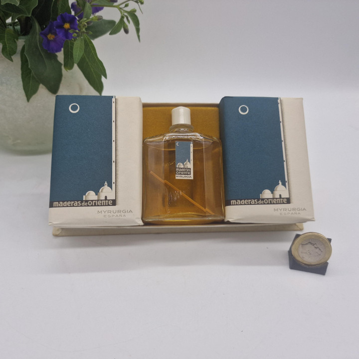 Set de Perfume Vintage Myrurgia Maderas de Oriente - Fragancia 30ml y 2 Jabones 81g Caja, España Años 1960 Cosmética de Colecci…