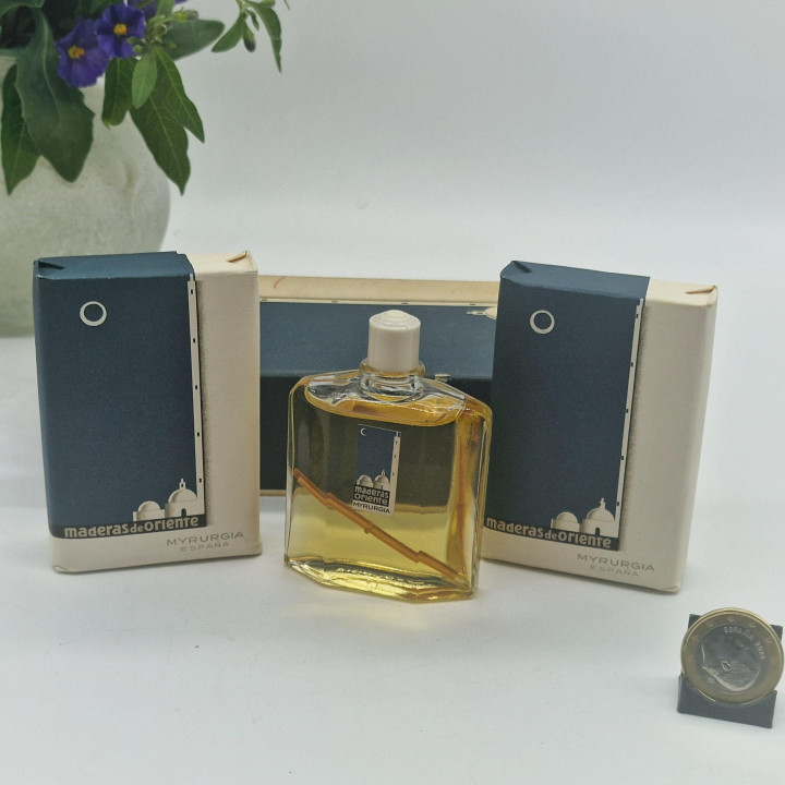 Set Profumo Vintage Myrurgia Maderas de Oriente - Fragranza 30ml e 2 Saponi 81g Scatola, Spagna Anni 1960 Cosmetici da Collezio…