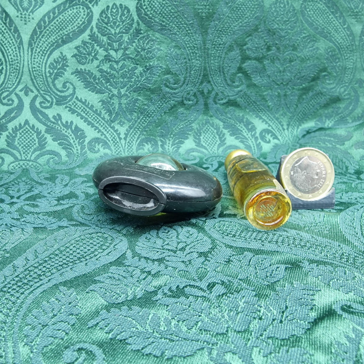 パロマピカソ ヴィンテージ ミニ香水セット - モンパルファン と テンテーションズ ミニボトル - コレクター向け レアフレグランス コレクション 1980-1990年代