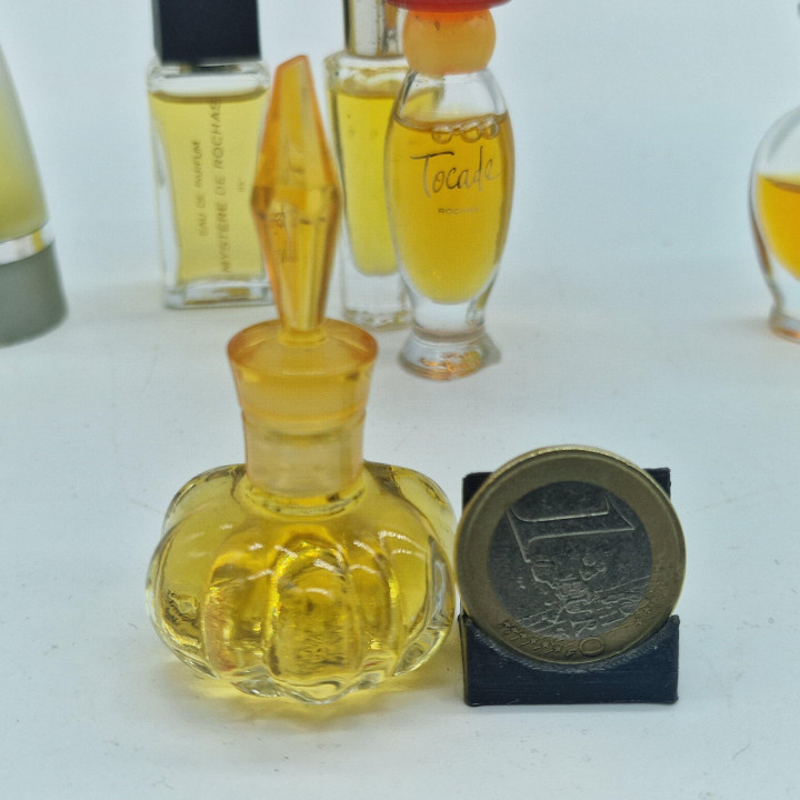 Lote de 7 Miniaturas de Perfume Rochas Paris - Byzance, Mystere, Femme, Madame Rochas, Tocade - Frascos Coleccionables 3ml-10ml…