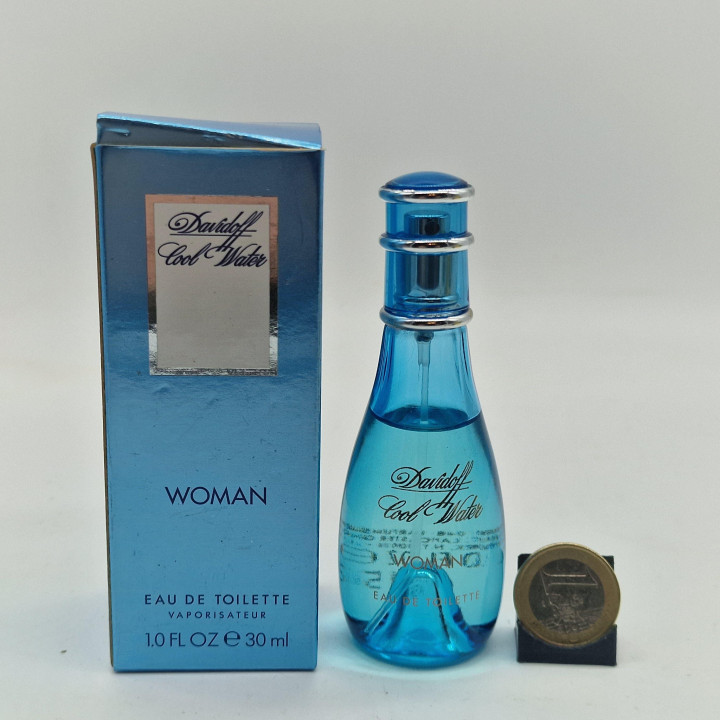 Vintage Davidoff Cool Water Woman Eau de Toilette, Rare Lancaster Group Formula Perfume, 30ml 1.0 fl oz Spray, 1990s Collectible