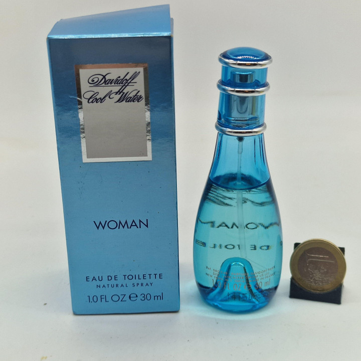 Vintage Davidoff Cool Water Woman Eau de Toilette, Rare Lancaster Group Formula Perfume, 30ml 1.0 fl oz Spray, 1990s Collectible