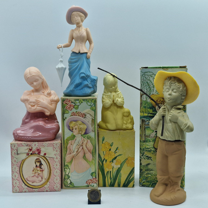 Lote de 4 Frascos de Perfume Avon Vintage - Garrafas de Colónia com Caixas Originais, Charisma e Promise of Heaven, Anos 70