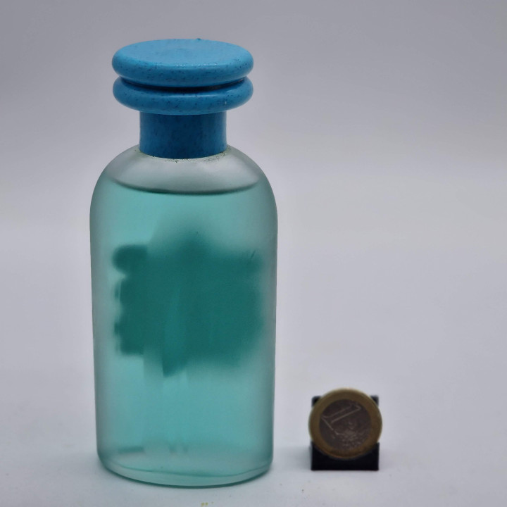 ヴィンテージ香水 オードトワレ オージュンヌ オーフューチャー 100ml フランス製 1997年 廃盤 激レア 90年代 コレクターズアイテム レトロコスメ 希少フレグランス