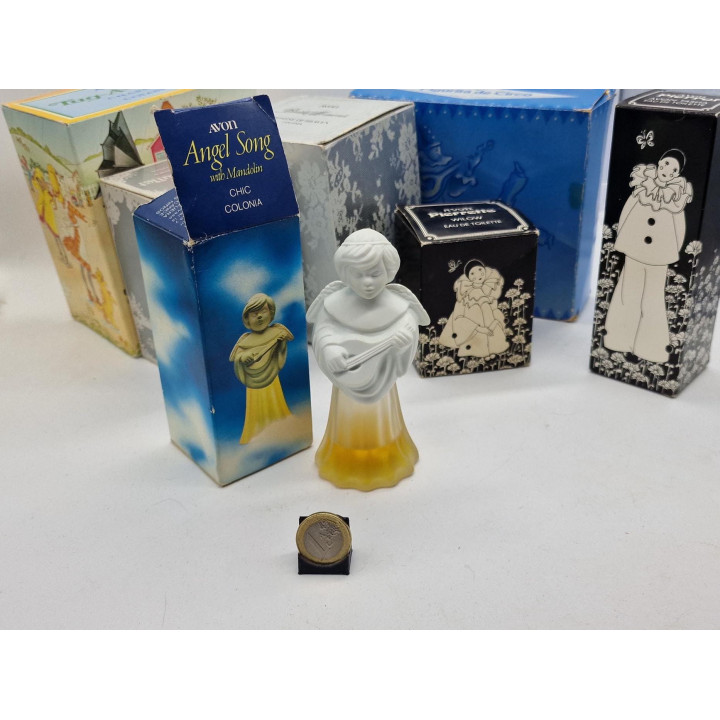 Vintage Avon Parfumflakons und Sammler Flakons, Charisma Tasha Willow, mit Originalverpackung 1970er 1980er, Figur zur Auswahl