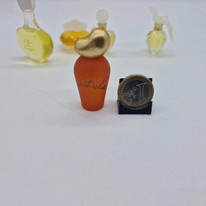 Set de Miniaturas de Perfume Vintage, Coleccion de 5 Nina Ricci, L'Air du Temps Lalique, Fleur de Fleurs, Deci Dela y Farouche,…