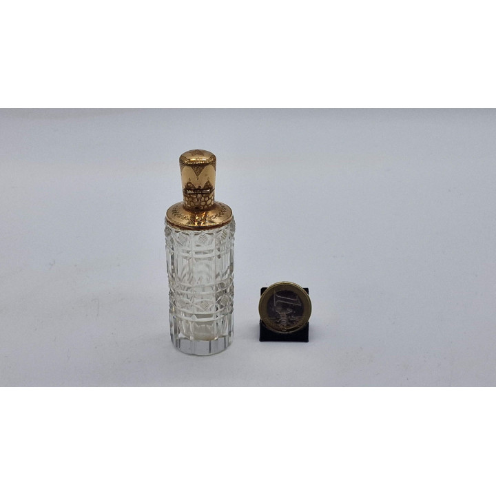 Frasco de perfume holandês antigo, garrafa de cristal lapidado, tampa de ouro 14K gravada, era vitoriana, final do século XIX,…