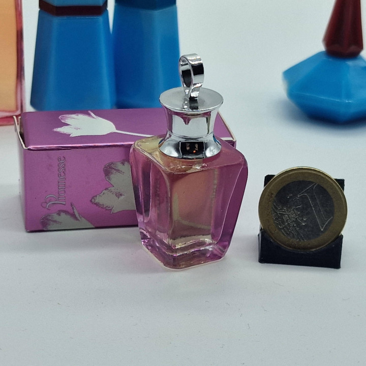 Vintage Parfum Miniaturen Set Cacharel, 7 Sammler Flakons Gloria LouLou Promesse und Anais Anais, Parfum Sammlung Frankreich 19…