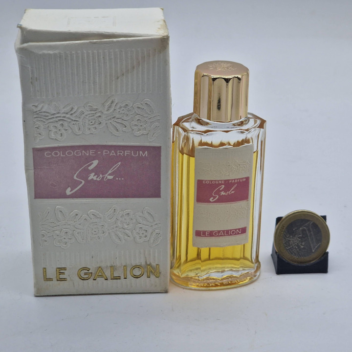 Miniatura de Perfume Vintage Cologne Parfum Le Galion Snob 15ml con Caja Original, Fragancia Coleccionable Francesa de los Años…
