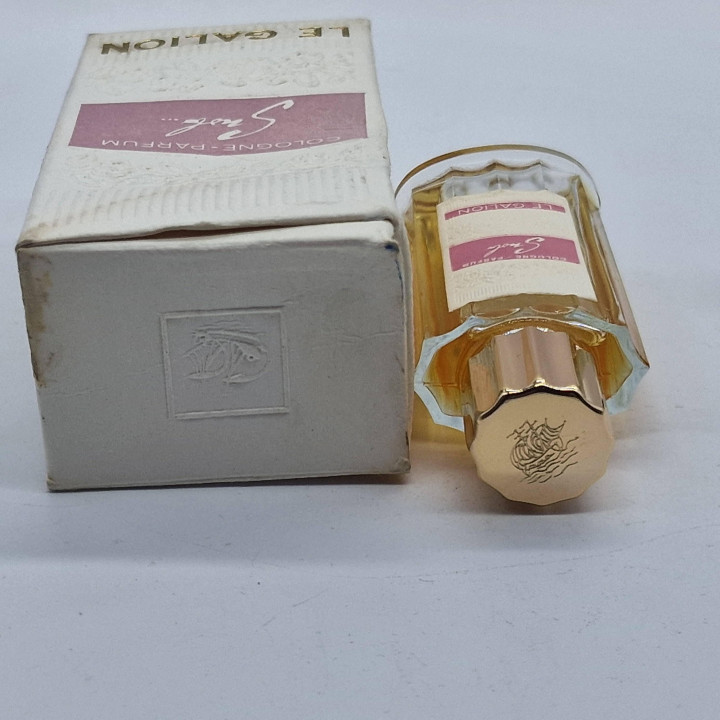 Miniatura de Perfume Vintage Cologne Parfum Le Galion Snob 15ml con Caja Original, Fragancia Coleccionable Francesa de los Años…