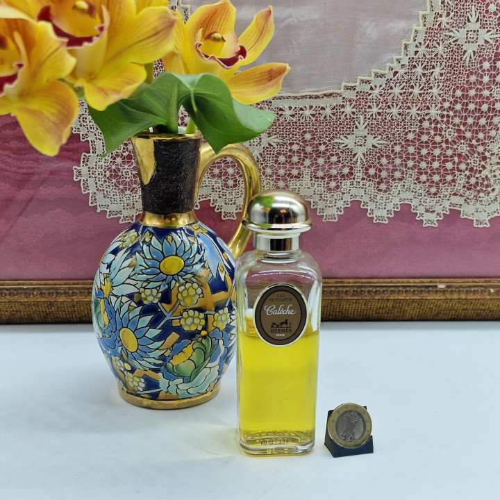 ヴィンテージ香水 エルメス カレーシュ オードトワレ 100ml - 残量約65ml 箱なし 1980年代 激レア フランス製 昔の香水 女性用フレグランス 稀少 コレクション用ガラスボトル