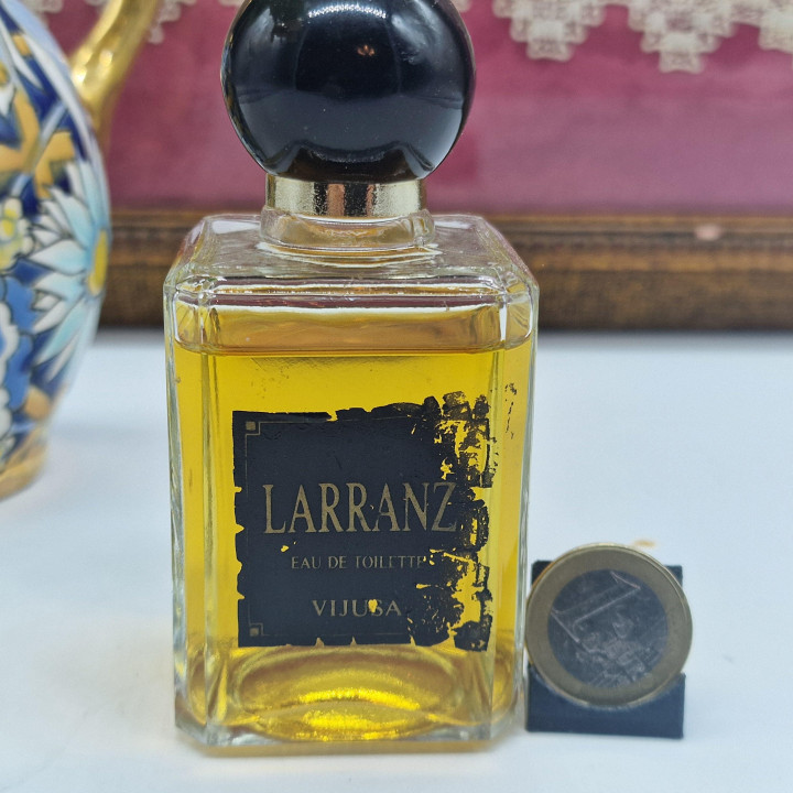Perfume Vintage Larranz Eau de Toilette Vijusa Espanha, Frasco de Vidro de Coleção Anos 1980, Rara Fragrância Espanhola
