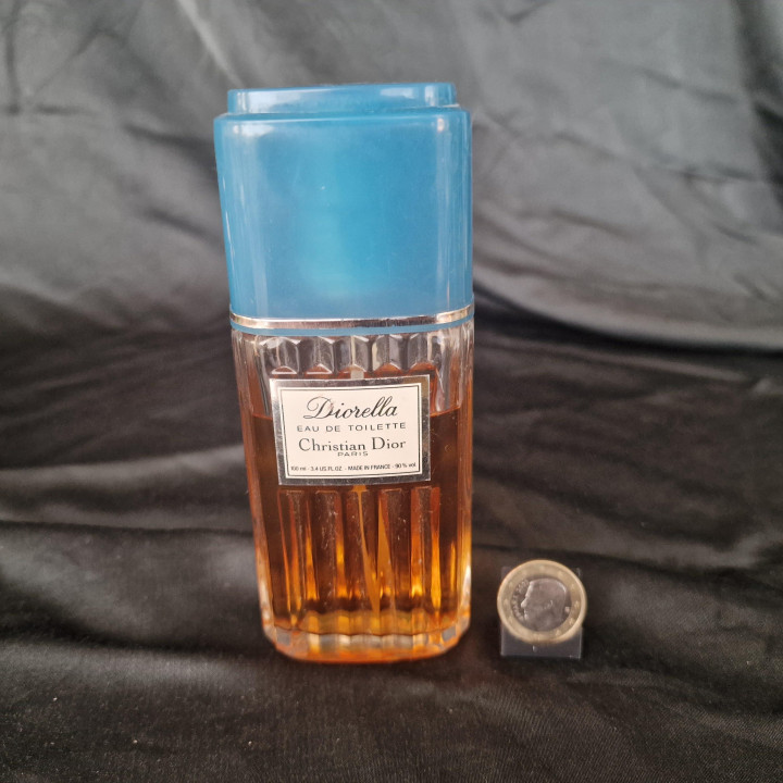 Unikatowe Perfumy Eau de Toilette Christian Dior Diorella EDT 100ml Spray Flakon w 85% Pełny, Kolekcjonerski Zapach z Lat 80