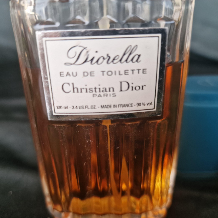 Unikatowe Perfumy Eau de Toilette Christian Dior Diorella EDT 100ml Spray Flakon w 85% Pełny, Kolekcjonerski Zapach z Lat 80