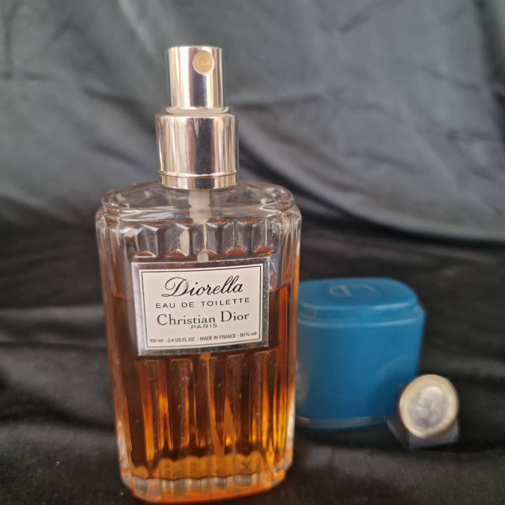 Unikatowe Perfumy Eau de Toilette Christian Dior Diorella EDT 100ml Spray Flakon w 85% Pełny, Kolekcjonerski Zapach z Lat 80